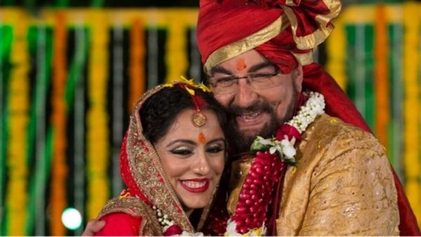 बॉलीवुड के इन दिग्गज अभिनेताओं ने चढ़ती उम्र में रचाई बेटी की उम्र की लड़की से शादी, इंडस्ट्री में मचा खूब बवाल