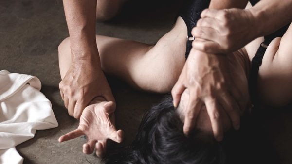 शूटिंग के लिए शिमला पहुंची मॉडल के साथ हुआ रेप, होटल में दरिंदगी के बाद फरार आरोपी