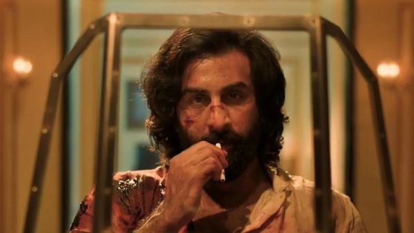 Bollywood Highlights: थम ही नहीं रही है रणबीर कपूर की आंधी, दो दिन में तोड़े कमाई के सारे रिकॉर्ड्स