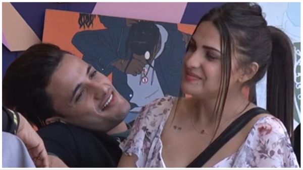 Break Up: जुदा हुई हिमांशी खुराना-आसिम रियाज की राहें, बोलीं- ये कुर्बानी धर्म के नाम