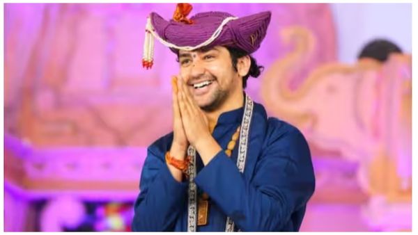 VIDEO: बाबा बागेश्वर ने किया शादी का ऐलान, बोले- लड़कियों ने किया मुझे मजबूर...