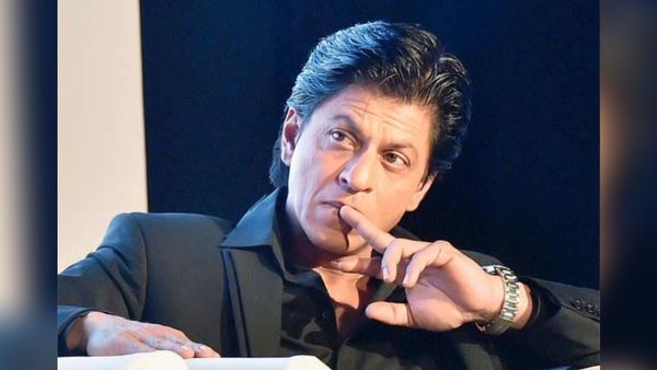 पठान और जवान को t*tti बोलने पर भड़क गए शाहरुख खान? यूजर को दिया ऐसा जवाब की हिल जाएगा दिमाग!