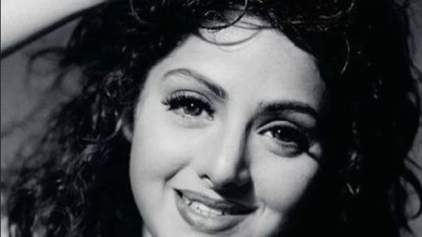 वो बॉलीवुड एक्ट्रेस... जिसने सिखाया डायरेक्टर्स के जेब से पैसा निकालना, 1 करोड़ लेने वाली पहली एक्ट्रेस