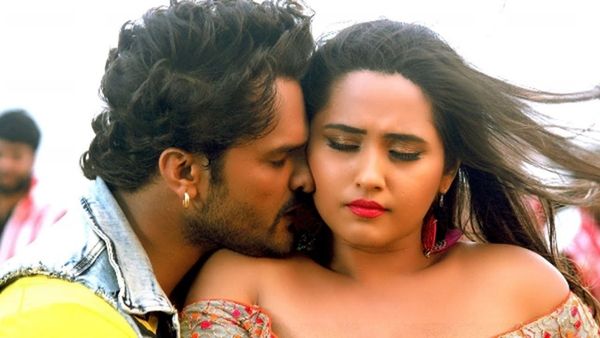 Khesari Lal Yadav संग जमकर रोमांस करती दिखीं Kajal Raghwani, सर्द मौसम में वीडियो ने बढ़ाया पारा