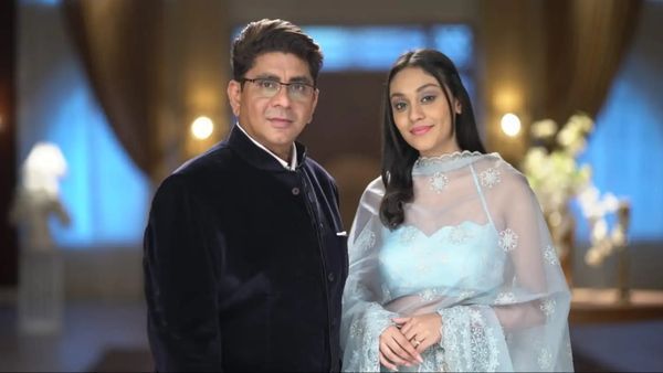 Anupamaa के डायरेक्टर को लगातार मिल रही धमकी, जवान बेटी की इज्जत को लेकर राजन शाही के मन में आया डर!