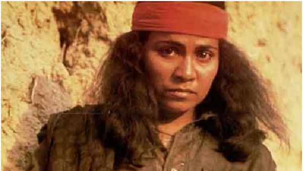 सीमा बिस्वास के घर रात 11 बजे आ धमकी थी मर्दों की टोली, रातभर रोती रहीं एक्ट्रेस!