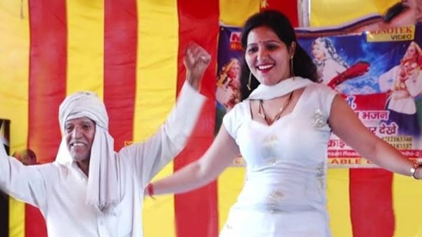 Dance Video: सपना चौधरी नहीं बल्कि इस डांसर ने स्टेज पर उड़ाया गर्दा, देखते रह गए ताऊ, खूब उड़े नोट