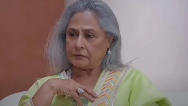 जया बच्चन ने ऐसी लड़कियों को बताया 'बेवकूफ', बोलीं- 'डेट पर जाकर खुद पैसे देने वालीं लड़कियां...'