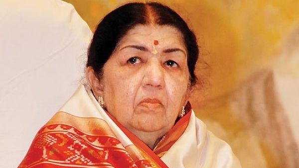 Lata Mangeshkar- 33 साल की उम्र में दिया गया था जहर, इतने महीनों तक बिस्तर से नहीं उठ पाईं थीं स्वर कोकिला