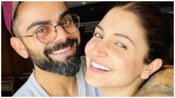Virat Anushka Baby Boy: पापा बने विराट कोहली, अनुष्का शर्मा ने दिया बेटे को जन्म.. रखा ये नाम
