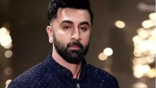 Ranbir Kapoor का सोशल मीडिया अकाउंट हुआ लीक, इस खास यूजर नेम के साथ लोगों पर नजर रखते हैं एक्टर