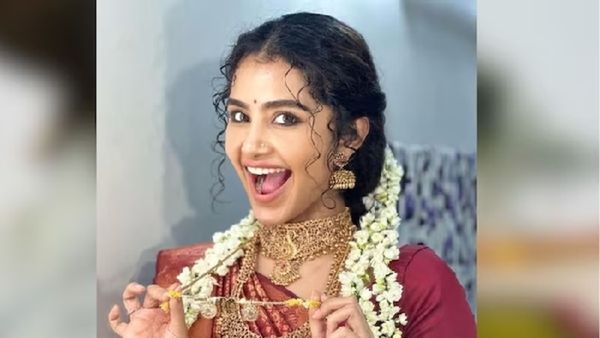 मशहूर एक्ट्रेस ने रचा ली गुपचुप शादी? सुर्ख लाल जोड़े में तस्वीरें देख मिल रही बधाईयां