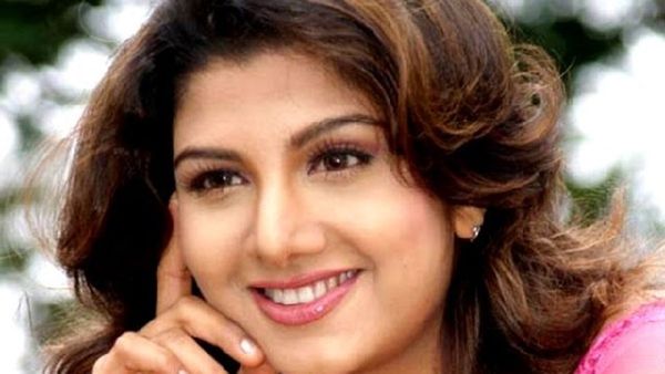 सलमान खान की इस हीरोइन ने शादी करते ही छोड़ी इंडस्ट्री, बनी 3 बच्चो की मां, पहचानना हुआ मुश्किल