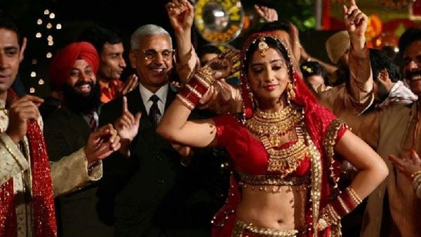 17 साल में शादी, फिर बनीं मां... 'देव डी' वाली इस हसीना का अब हो गया है ऐसा हाल