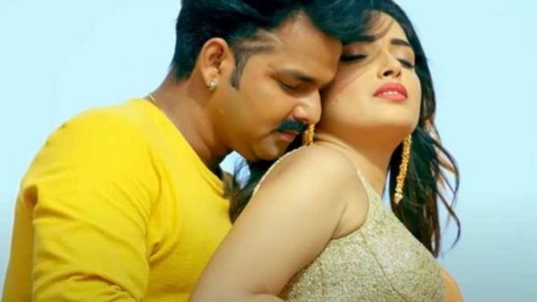 Bhojpuri Gana: आम्रपाली दुबे ने पवन सिंह को प्यार से बुलाकर कही ये बात, मारे ज़ोरदार ठुमके