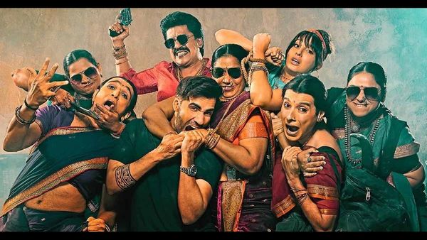 Madgaon Express Review: हंसा-हंसाकर आपकी आंखों में आंसू ला देगी ये फिल्म, प्रतीक गांधी ने किया शानदार काम