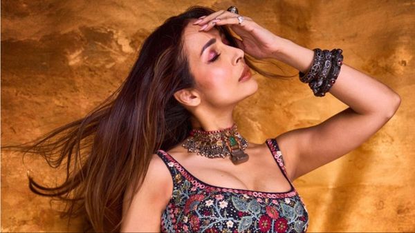 जैसी ही फराह खान ने खोला ढक्कन, खुल गई शाकाहारी Malaika Arora की पोल, लगीं लार टपकाने!