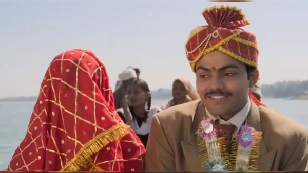 Laapataa Ladies के दर्शक बटोरने के लिए किया गया ये अनोखा काम, सिर्फ इतने रुपए में देख सकते हैं फिल्म
