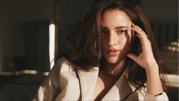 'एनिमल' में बोल्ड सीन करने के बाद बढ़ गए Tripti Dimrii के भाव, 'भूल भुलैया' के लिए दोगुना बढ़ा दी फीस