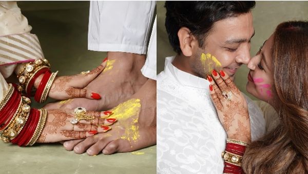First Holi पर टीवी की पार्वती ने छुए पति के पैर, फिर एकदम करने लगी रोमांस