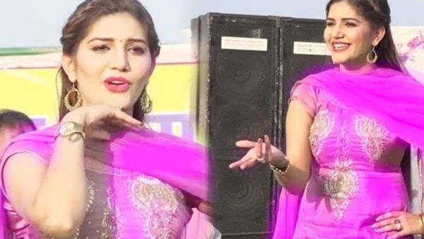 Haryanvi Dance Video: सपना चौधरी ने लचकाई कमर, दीवानी हुई जनता, देखें वायरल वीडियो