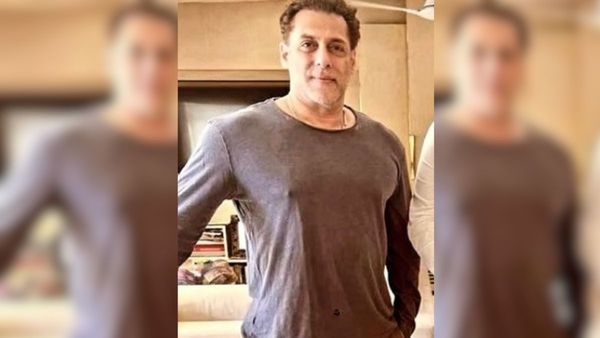 ईद से पहले सलमान खान ने पहनी ऐसी टी-शर्ट जिसे देख दंग रह गए फैन्स, बोले- इतने करोड़पति होने के बाद भी