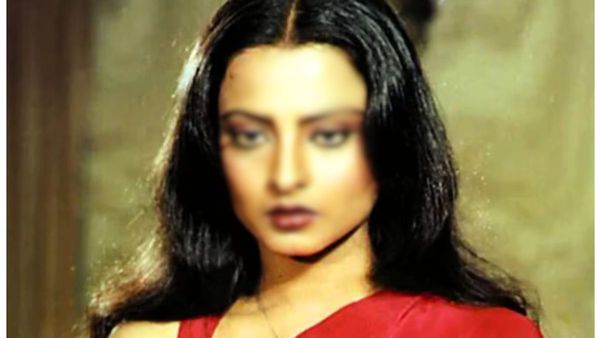 पति के गुजर जाने के बाद इस एक्ट्रेस को लोग बुलाते थे डायन, विधवा होने के बाद भी करती हैं 16 श्रृंगार