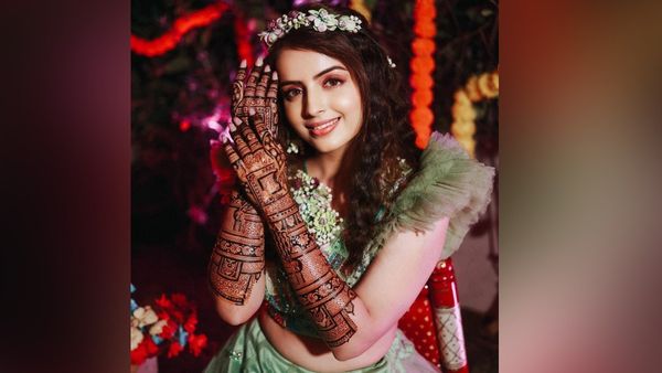 '6 साल की उम्र में बस के अंदर..' टीवी एक्ट्रेस का छलका दर्द, चाचा की उम्र के शख्स ने किया..