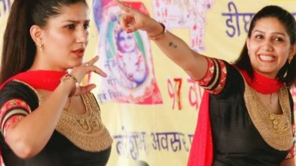 Haryanvi Dance Video: सपना चौधरी ने हज़ारों लोगों के बीच मचाया गदर, किया ऐसा डांस कि लोग बोले- फिर से...
