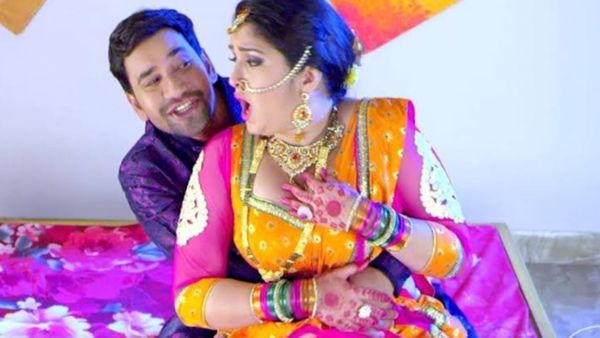 Bhojpuri Video: जब आम्रपाली दुबे की 'जवानी भईल आग...', निरहुआ का जिया हुआ बेकरार, देखें हॉट वीडियो