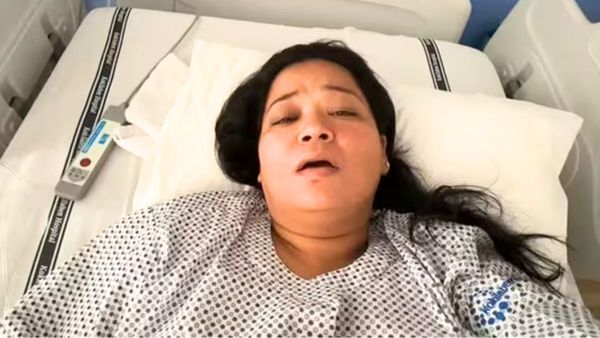 अस्पताल से डिस्चार्ज होकर घर पहुंचीं भारती सिंह, दिखाई पथरी की फोटो बयां किया दर्द...