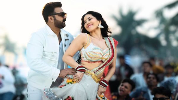 Bhojpuri Video: पवन सिंह ने सनी लियोन साथ किया फायर डांस, ये हॉट वीडियो उड़ा देगा आपके होश