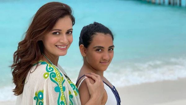 'सौतेली बेटी नहीं कहती है मां..' 42 साल की एक्ट्रेस ने खोला राज, 39 की उम्र में की थी दूसरी शादी!