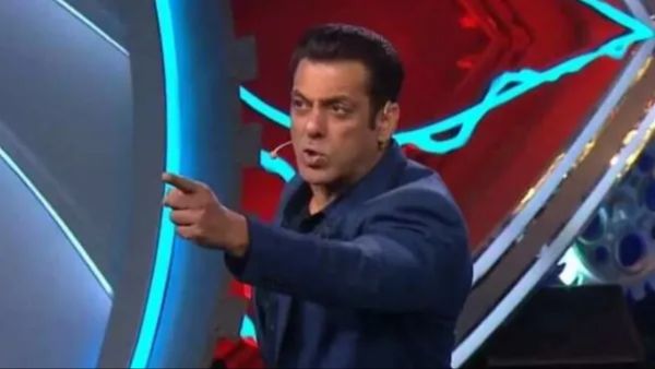 एक लड़की ने पार्टी में घुसकर Salman Khan को मारा था जोरदार थप्पड़, एक्टर ने ऐसे लिया बेइज्जती का बदला