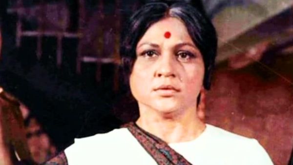 बॉलीवुड की वो एक्ट्रेसेस जिसके बेटे ही बने उनकी जान के दुश्मन, हड़पी सारी प्रॉपर्टी और कर दिया...