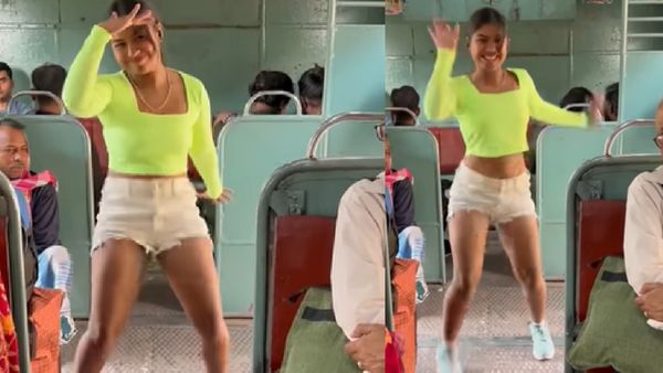 Viral Video- लोकल ट्रेन में इस लड़की ने फिर काटा बवाल, चचा ने घूरा तो उड़ गए तोते!