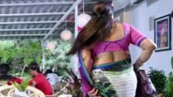 Actress Drugs Case: रेव पार्टी में ड्रग्स लेती पकड़ी गई एक्ट्रेस, पुलिस ने कर लिया गिरफ्तार