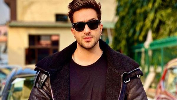 Aly Goni ने Election Results पर किया ऐसा ट्वीट, शख्स ने 'मुल्ला' कहकर किया ट्रोल, एक्टर ने दिया करारा जवाब