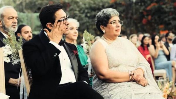 'बाबुल की दुआएं लेती जा' जब आमिर खान ने रो-रोकर की थी बेटी की विदाई, फादर्स डे पर आयरा खान ने शेयर किया वीडियो