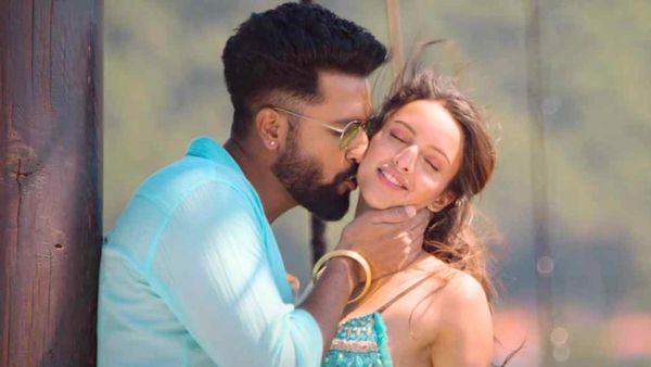 Bad Newz Box Office Day 5: बॉक्स ऑफिस पर धमाल मचा रही है विक्की कौशल की 'बैड न्यूज', किया इतना कलेक्शन