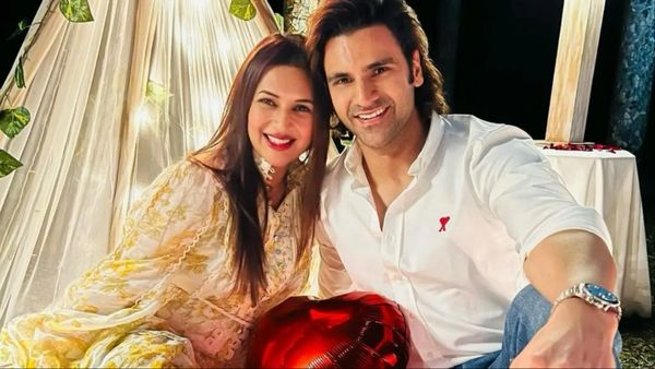 Divyanka Tripathi Vivek Dahiya विदेश में बुरे फंसे, पैसा नहीं बचा, कपड़े भी हुए गायब, देश वापसी के लिए तड़पे