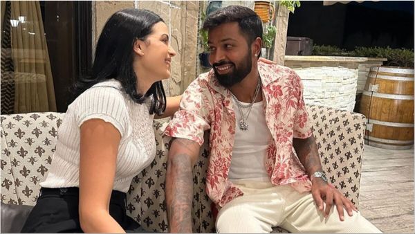 क्यों अलग हो रहे Hardik Pandya Natasa Stankovic? क्या हमेशा के लिए अलग हो गई राहें?