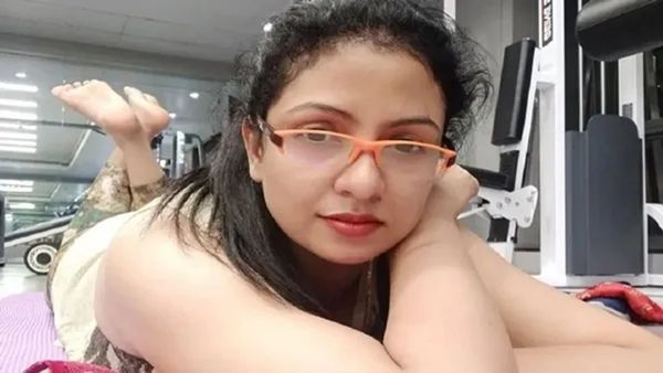 'तुम मेरी दुनिया मेरी जान हो', शमी अहमद नहीं बल्कि इनपर खुलेआम प्यार लुटा रही हैं हसीन जहां