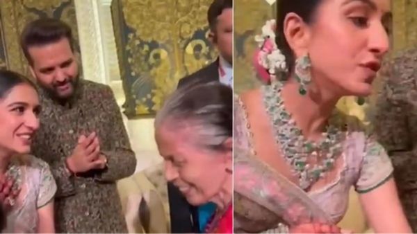 Video: दुल्हनिया राधिका को जोर से आवाज लगाकर अनंत ने बूढी काकी से मिलाया, बहूरानी ने तुंरत छुए पैर
