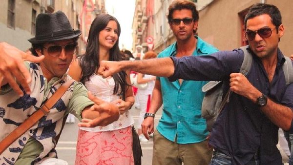 'जिंदगी ना मिलेगी दोबारा' के 13 साल हुए पूरे, BTS तस्वीरों के साथ मनाया गया जश्न!