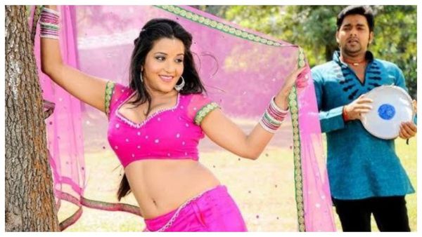 Bhojpuri Video: पवन सिंह ने मोनालिसा संग लगाए जोरदार ठुमके, वीडियो देख खुद को रोक नहीं पाएंगे आप