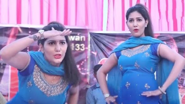 Haryanvi Song: सपना चौधरी के कातिलाना ठुमको ने भीड़ के छुड़ाए पसीने, देखें वायरल वीडियो