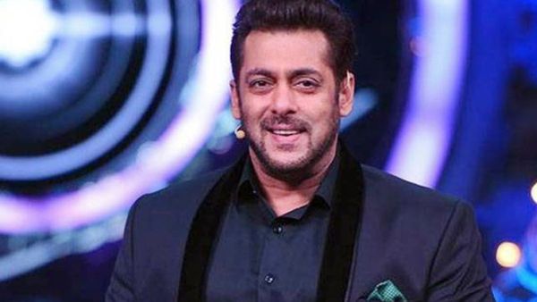 BIGG BOSS 18 PROMO: बिग बॉस का धांसू प्रोमो हुआ आउट, इस बार कंटेस्टेंट्स का भविष्य दिखेंगे सलमान खान