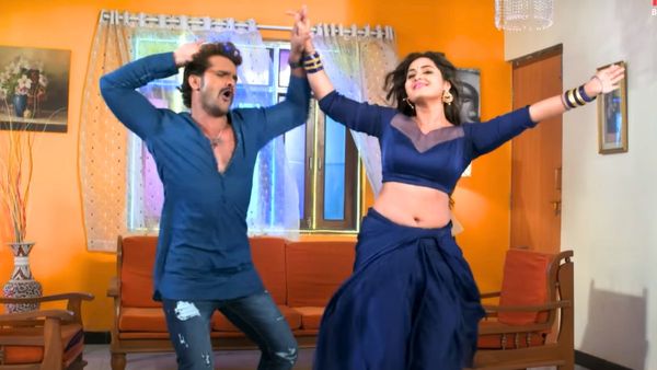 Bhojpuri Video: काजल राघवानी संग इस कदर रोमांस करते दिखे खेसारी लाल, वीडियो ने मचा दिया तहलका