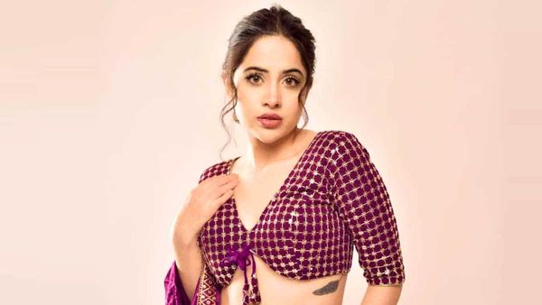 प्रेग्नेंसी के डर से भाई के बगल में नहीं सोती थीं Urfi Javed, बोलीं- स्कूल में मुझे...